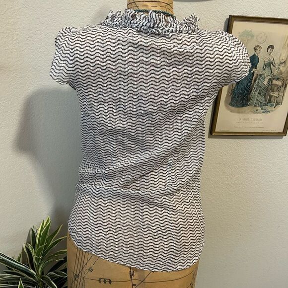 Gap White Brown Circle Polka Dot  Ruffle Stripe Blouse sz S - Picture 8 of 11